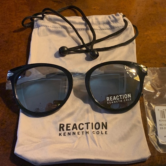 Kenneth Cole Reaction Sunglasses - Picture 1 of 4